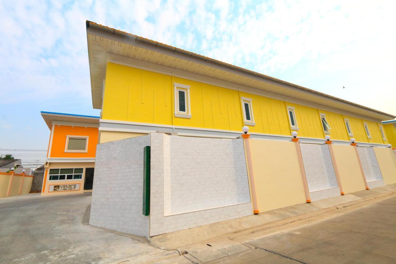 Ban Sai Mai Venice Resort מראה חיצוני תמונה