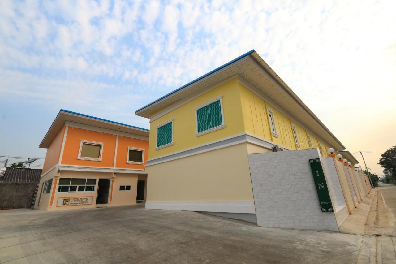 Ban Sai Mai Venice Resort מראה חיצוני תמונה
